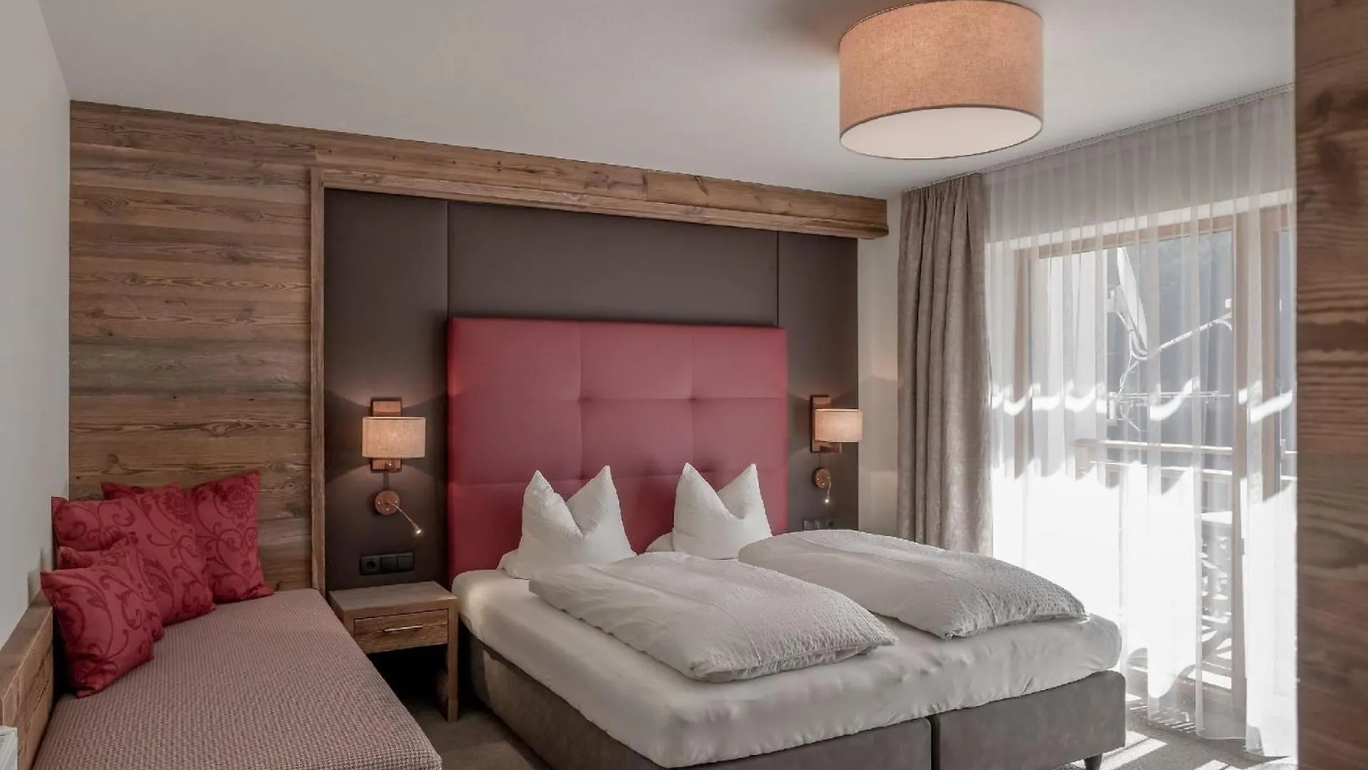 Ferienwohnung 2 - Direkt An Der Skipiste In Soelden Apartment Solden
